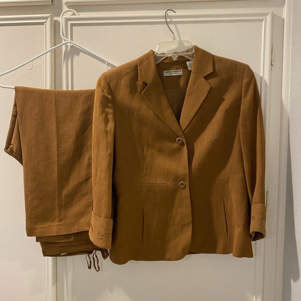 Pant Suite- 8 petite